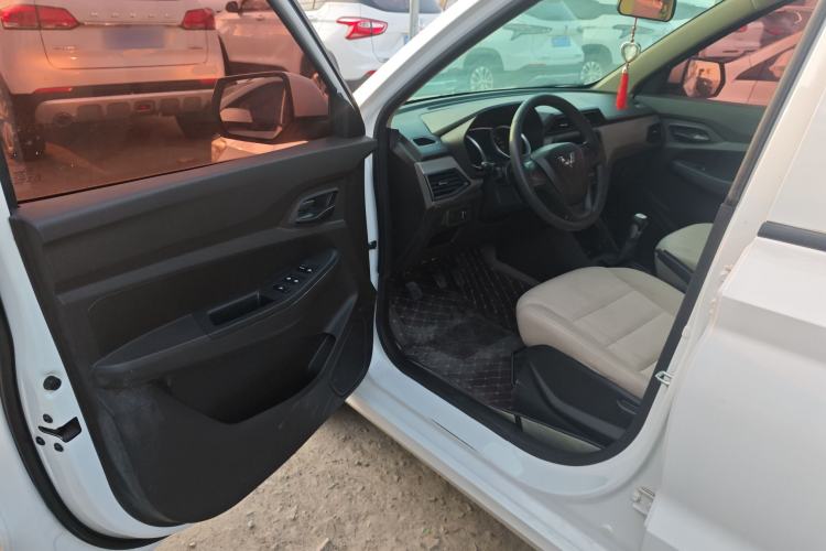 Used Wuling Hongguang 2018 1.5L S Standard Version L2B
