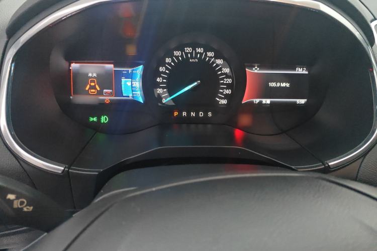 Used Ford Edge 2016 EcoBoost 245 Two-Wheel-Drive Titanium 7-Seater