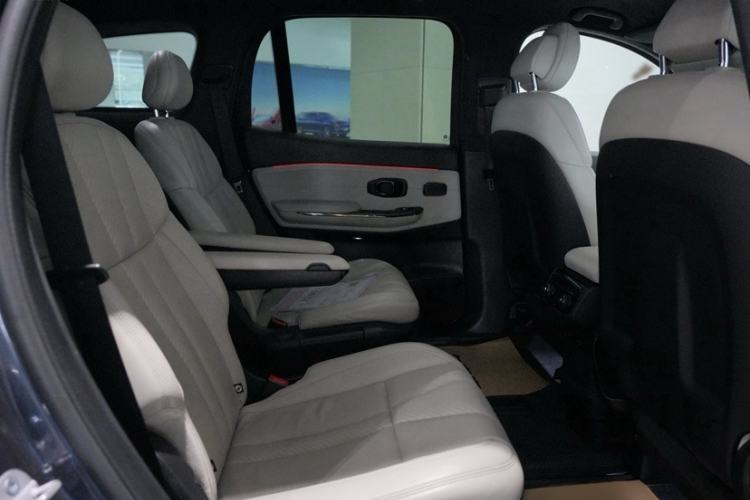 Used Nio ES8 2020 580 km Range Signature Edition Six-Seater Version
