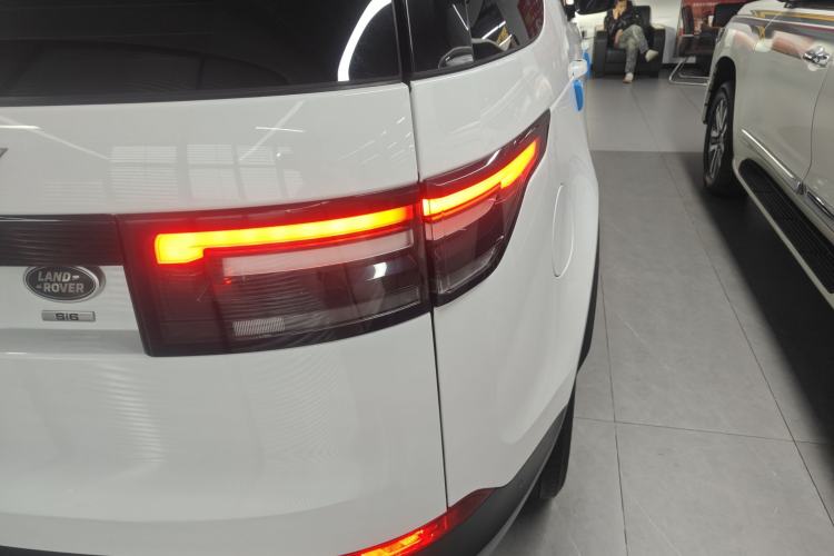 Used Land Rover Discovery 2019 3.0 SC V6 SE
