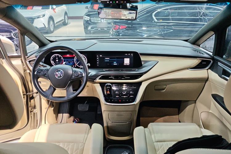 Used Buick GL8 2022 ES Land Cruiser 653T Luxury Model
