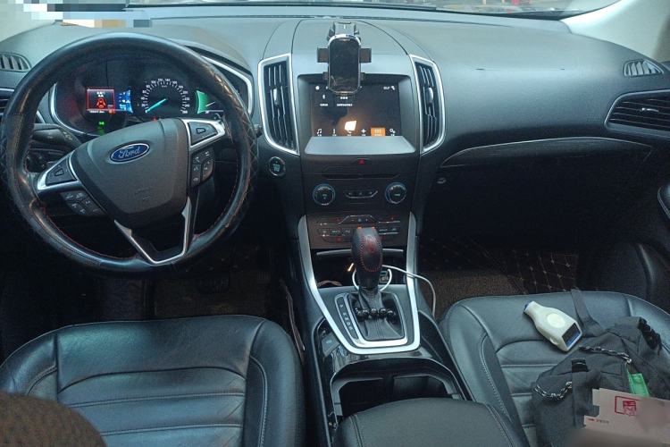 Used Ford Edge 2015 2.0T GTDi 4x4 High-Grade Model
