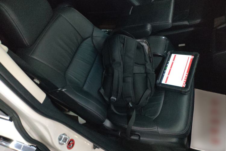 Used Honda Elysion 2016 2.4L Supreme Edition
