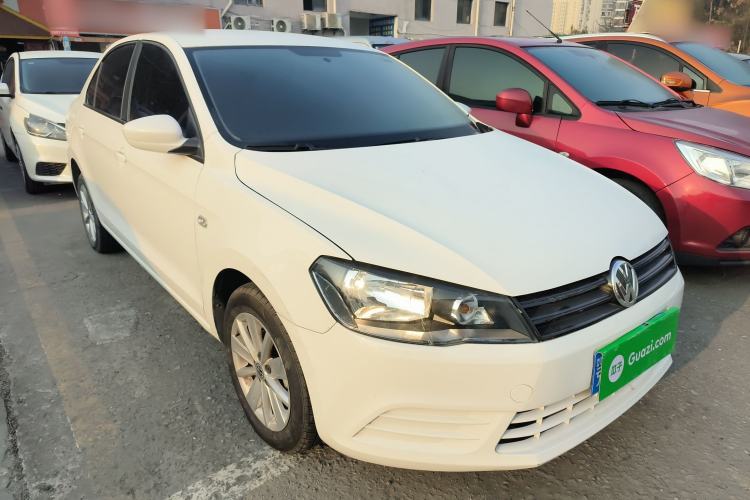 Used Volkswagen Jetta 2015 Value Edition 1.6L Manual Fashionable Style
