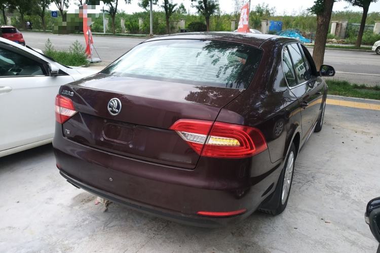 Used Skoda Superb 2013 1.4TSI Manual Shengshi Edition
