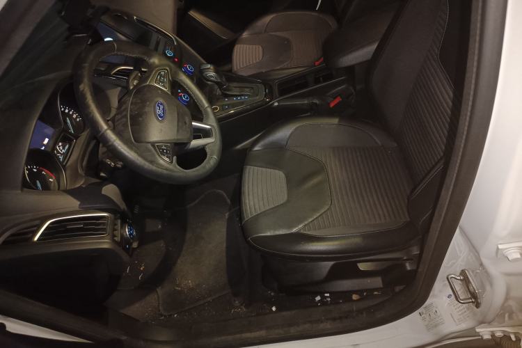 Used Ford Focus 2015 Sedan EcoBoost 180 Automatic Elite Model