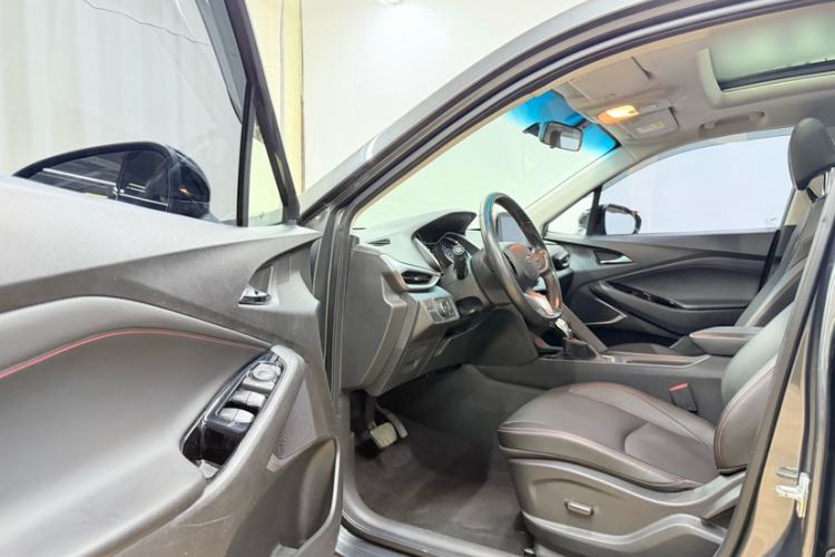 Used Chevrolet Orlando 2018 Redline 530T Automatic Enjoyment Edition (5+2 Model) – China V Standard