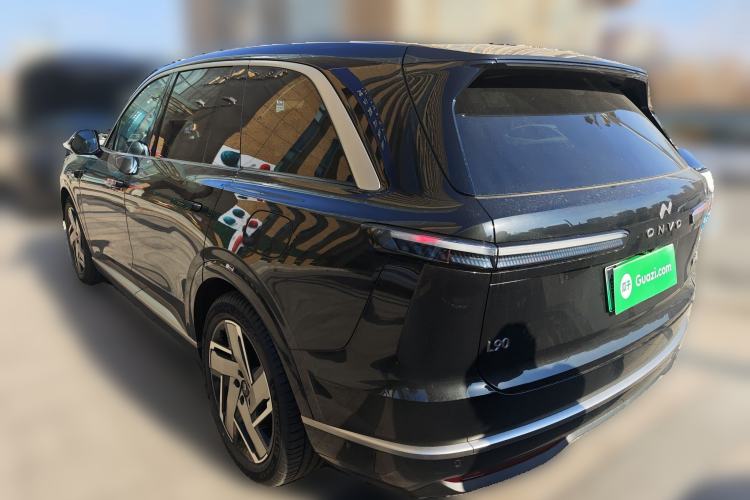 Used ONVO Luxeed L90 2025 Model—Max Six-Seater Version