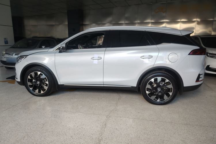 Used BYD Tang New Energy 2024 DM-i Glory Edition 112KM Flagship Model
