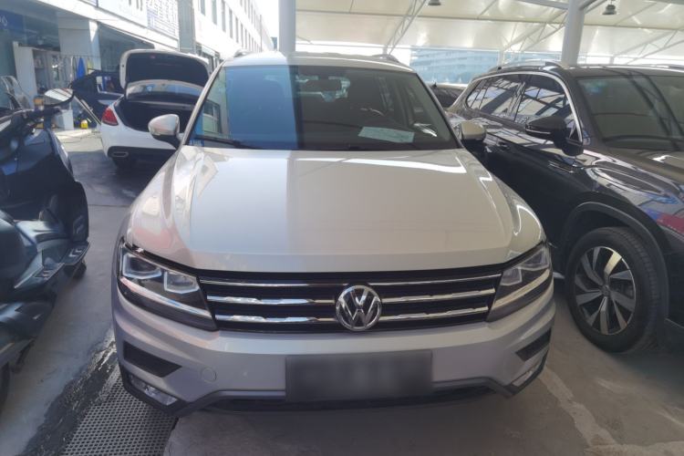 Used Volkswagen Tiguan L 2017 330TSI Automatic Two-Wheel Drive Luxury Edition
