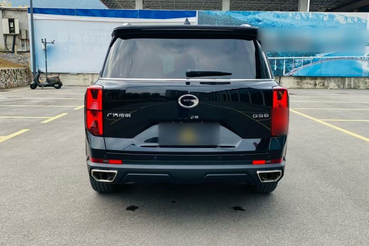 Used GAC Trumpchi GS8 2022 Linghang Series 2.0 TGDI Two-Wheel-Drive Luxury Smart Connectivity Version (7 Seats)
