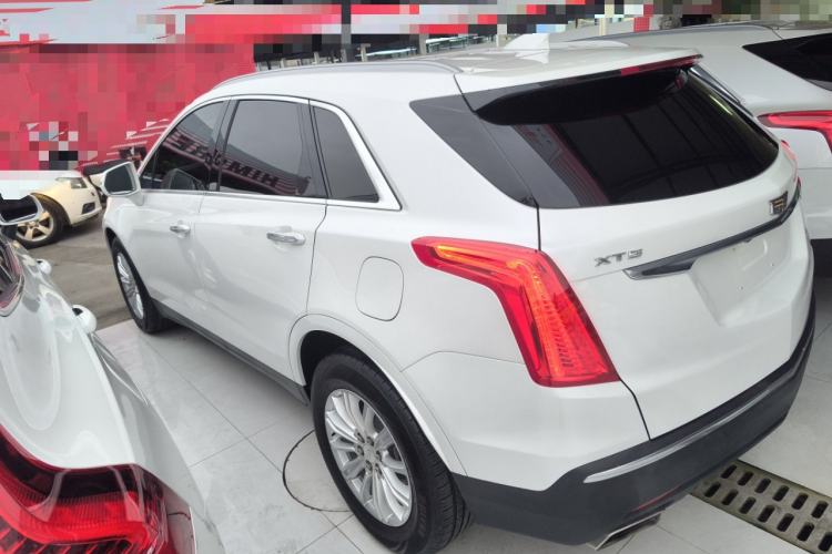 Used Cadillac XT5 2018 25T Tech Model
