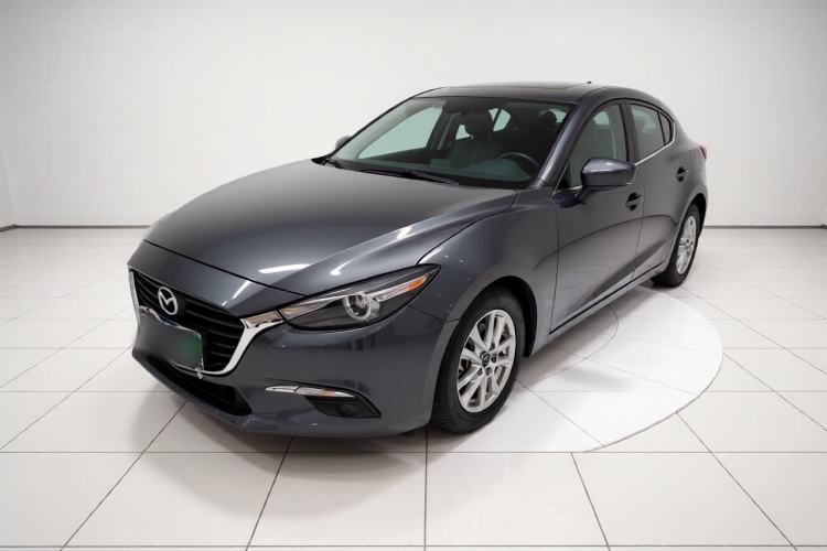 Used Mazda Mazda 3 Axela 2017 Hatchback 1.5L Automatic Luxury Model Emission Standard China V
