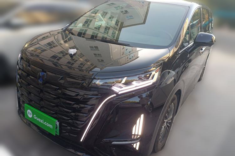 Used Denza D9 2022 DM-i 970 Four-Wheel Drive Prestige Model
