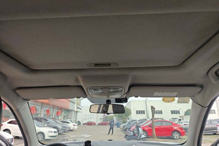 Used Changan CS75 2014 2.0L Manual Luxury Version China IV Standard