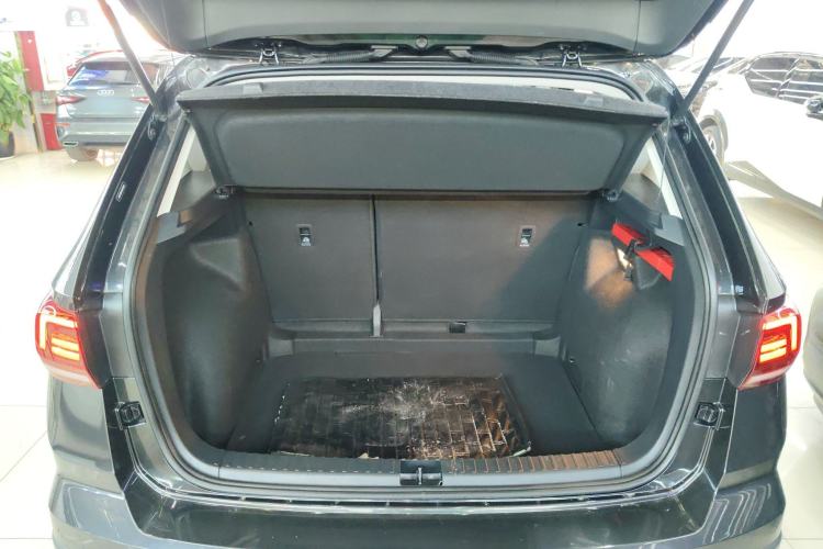 Used Volkswagen Tharu 2021 280TSI Two-Wheel Drive Comfort Edition
