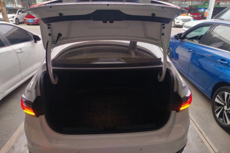 Used Volkswagen Lavida 2023 New Rui 1.5L Automatic New Yi Edition