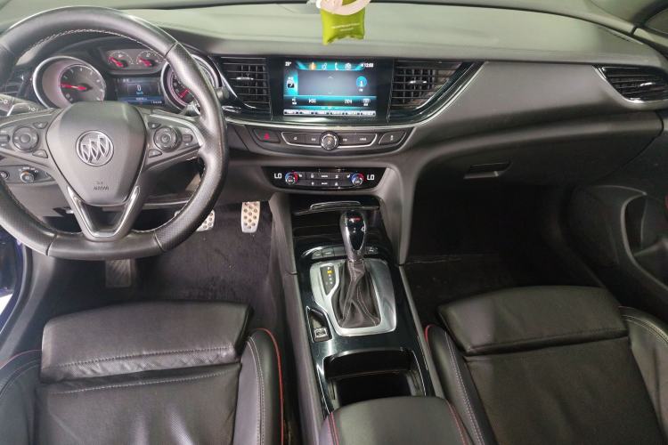 Used Buick Regal 2017 GS 28T Luxury Model
