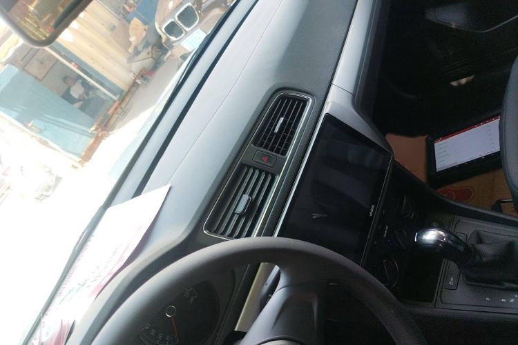 Used Volkswagen Lavida 2017 1.6L Automatic Fashion Edition