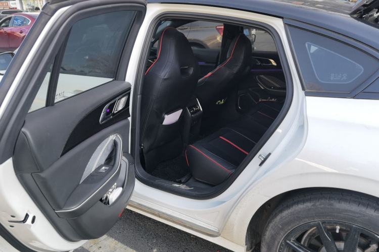 Used Hongqi H6 2023 2.0T ZhiShang Version