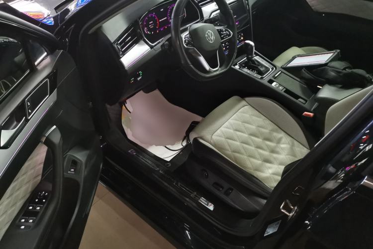 Used Volkswagen Magotan 2023 2 Million Units Commemorative Edition 330TSI DSG Luxury Version
