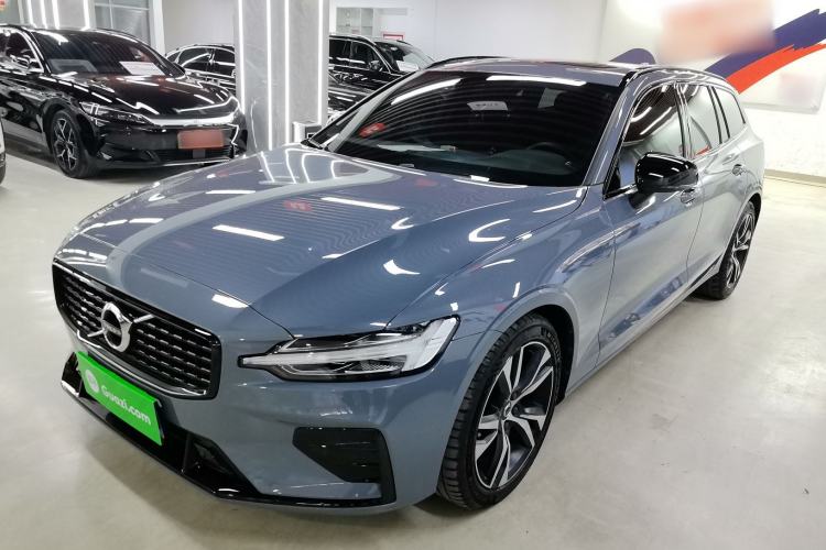 Used Volvo V60 2022 B5 Zhiyuan Sport Edition