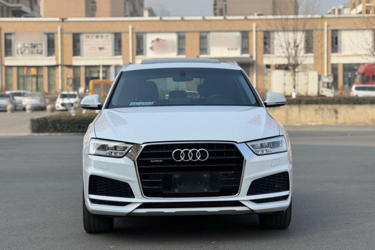 Used Audi Q3 2018 30th Anniversary Edition 40 TFSI quattro all-wheel-drive sport model