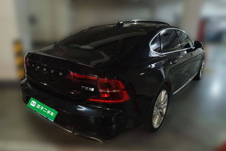 Used Volvo S90 2019 T5 Prestige Edition
