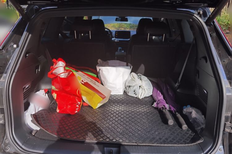 Used Volkswagen ID.6 X 2023 Ultra-Intelligent Long-Range Version
