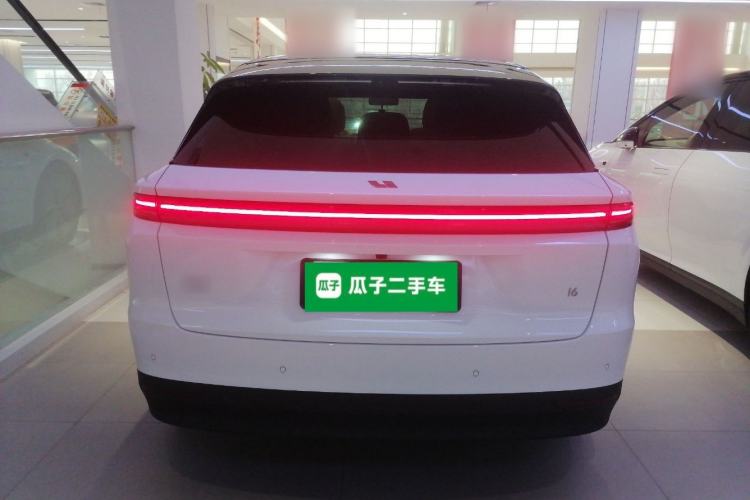 Used Li Auto Li Auto i6 2025 Model Two-Wheel-Drive Standard Type
