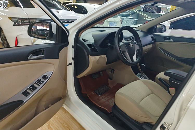 Used Hyundai Verna 2016 1.4L Automatic Smart GLS
