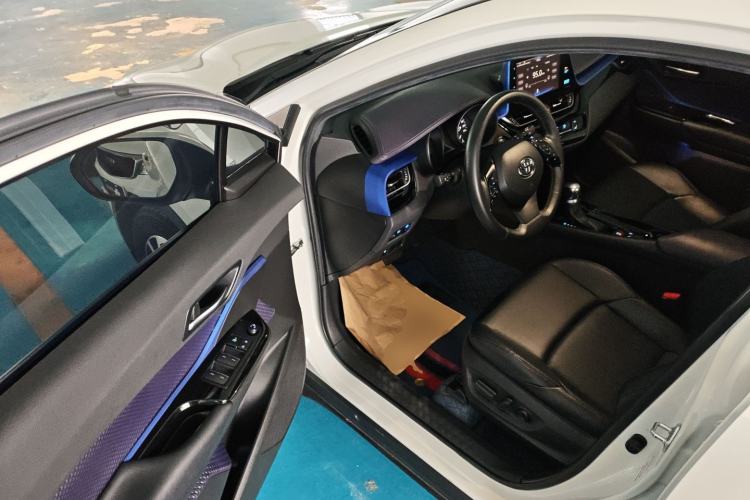 Used Toyota C-HR 2020 2.0L Leading Edition
