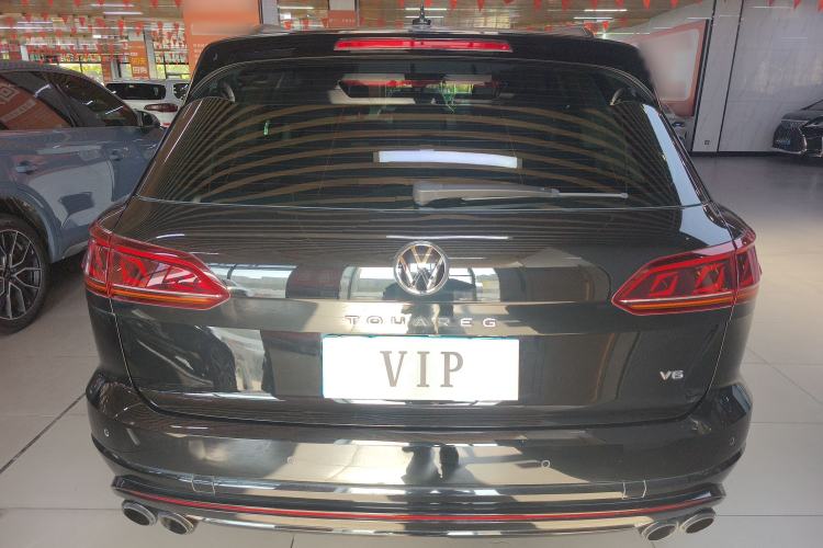 Used Volkswagen Touareg 2023 3.0 TSI Luxury Edition Obsidian Black Sport Package
