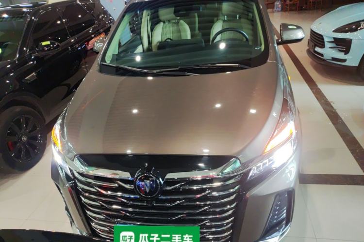 Used Buick GL8 2023 Land Business Class Smart Deluxe Model
