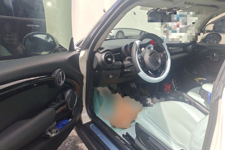 Used  MINI 2018 1.5T ONE PLUS
