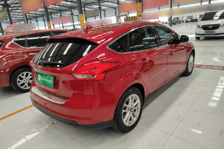 Used Ford Focus 2015 Hatchback 1.6L Automatic Fashion Edition
