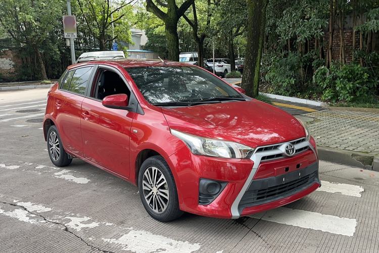 Used Toyota YARiS L 2015 1.5E Automatic Charm Edition
