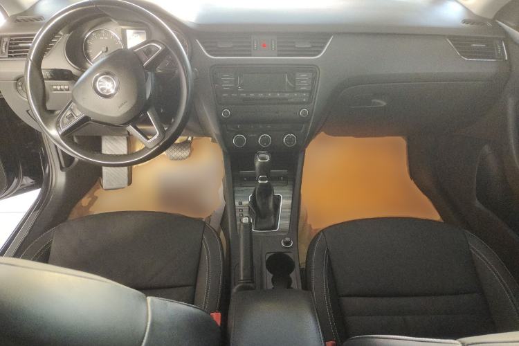 Used Skoda Octavia 2017 1.6L Automatic Smart Drive Edition
