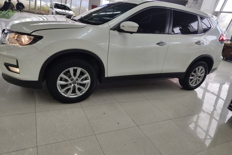 Used Nissan X-Trail 2022 2.0L Two-Wheel Drive Smart Connect & Comfort Edition
