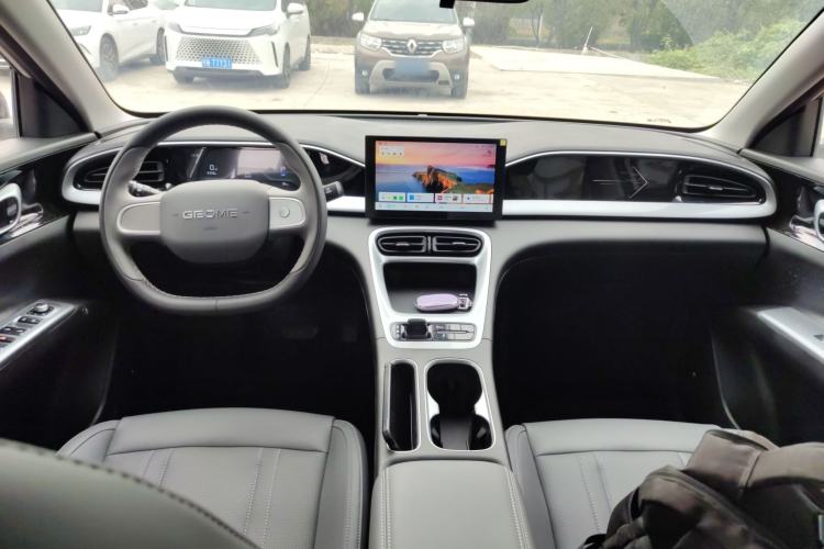 Used  Geome 2025 310km Youth Edition
