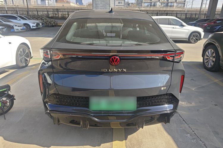 Used Volkswagen ID.UNYX 2024 Pro Long-Range Version