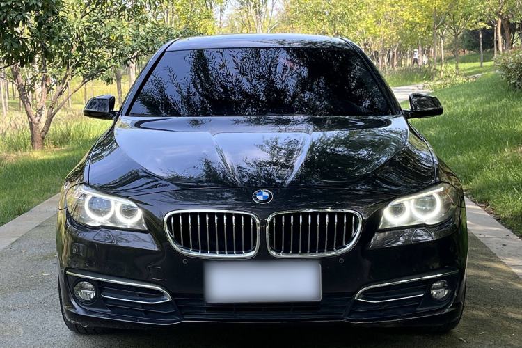 Used BMW 5 Series 2014 525Li Luxury Design Package
