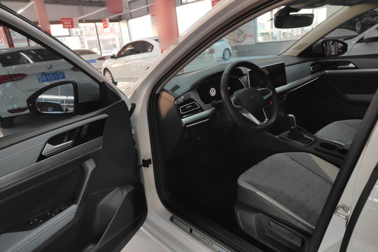 Used Volkswagen Lavida 2023 280TSI DSG Full-Comfort Edition
