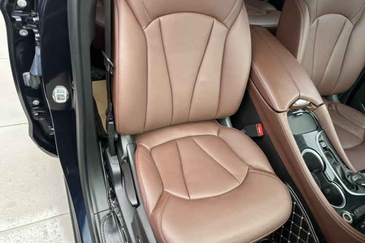 Used Buick Envision 2021 532T Two-Wheel-Drive Elite Version
