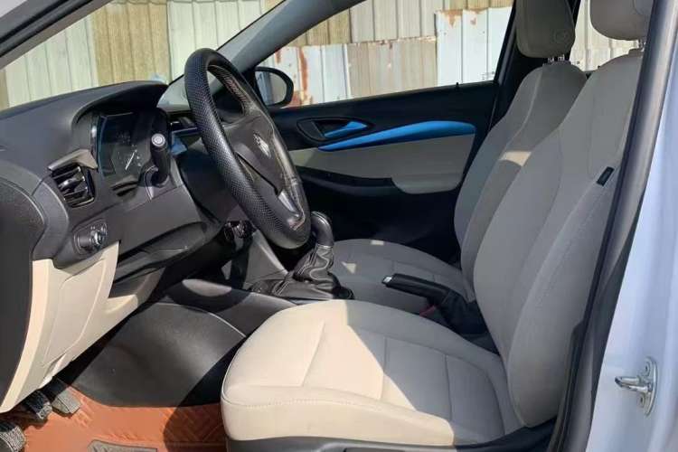 Used Buick Excelle 2018 15N Manual Elite Version
