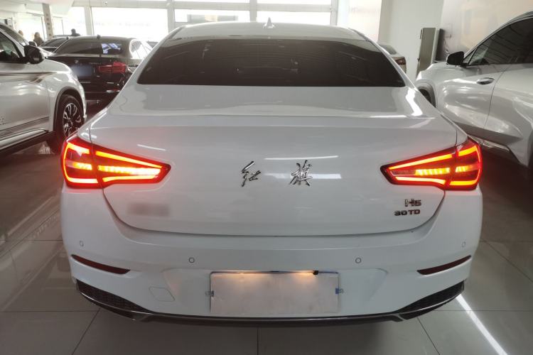 Used Hongqi H5 2022 Classic Model Facelift 1.5T DCT Qiyun Edition
