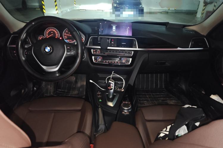Used BMW 3 Series 2019 320Li Fashion Model
