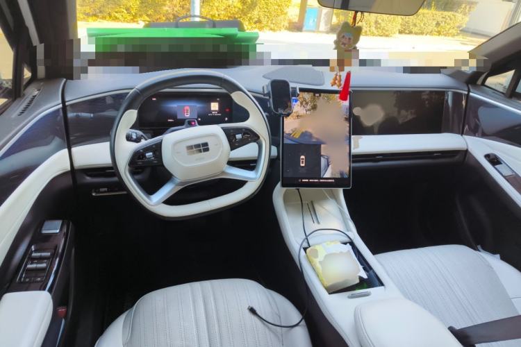 Used  L7 2023 1.5T 115 km Starship
