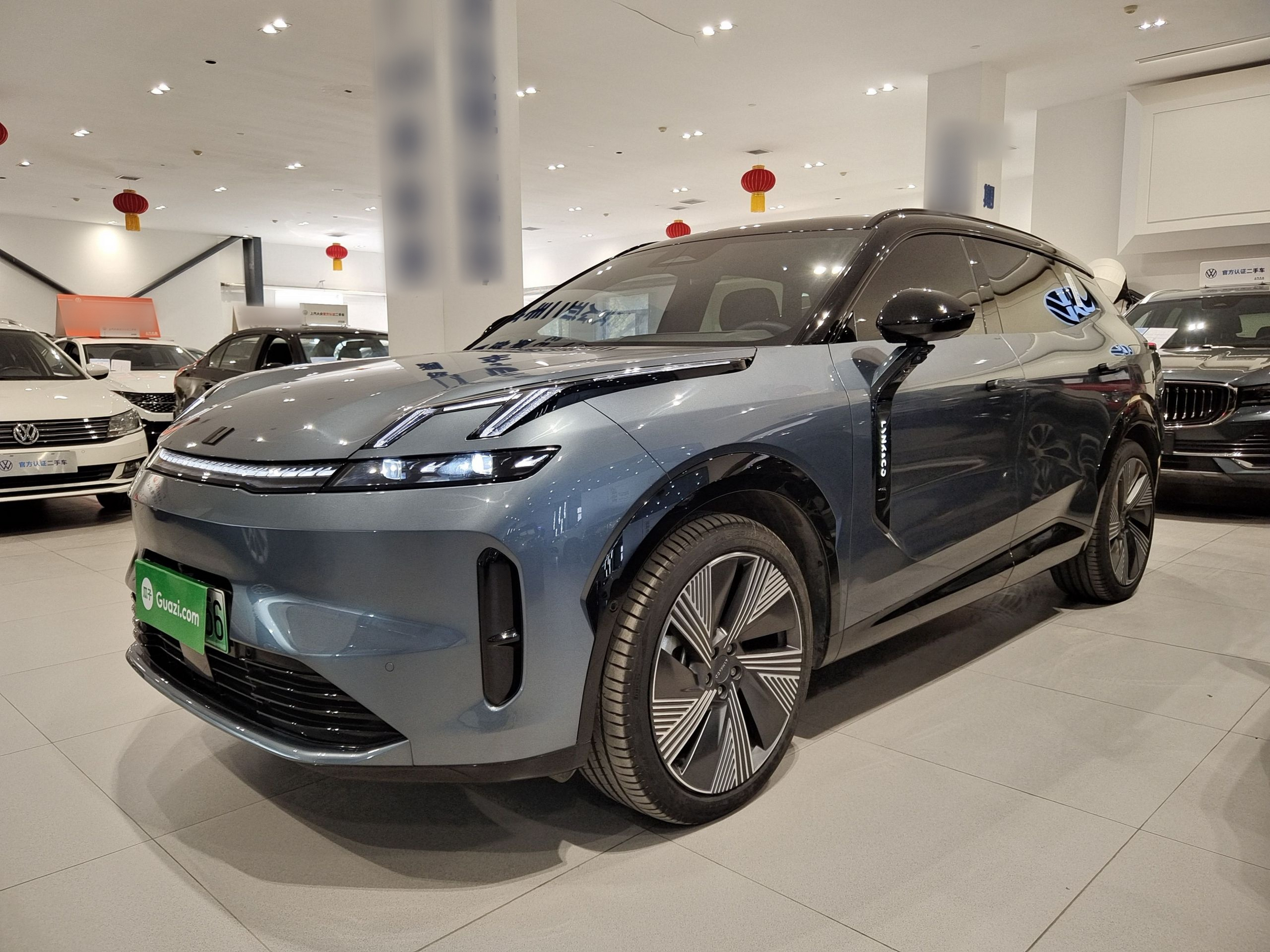 جانب مساعد الطيار