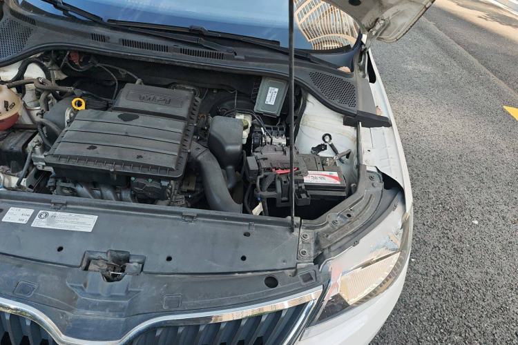 Used Skoda Rapid Spaceback 2016 Revised Version 1.4L Manual Front-Drive Edition
